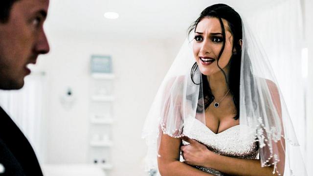 Порно Трахнул Сестру На Свадьбе